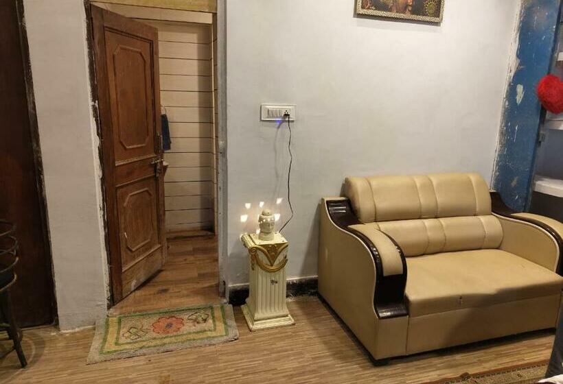 酒店 Grand Petals By Wb Inn