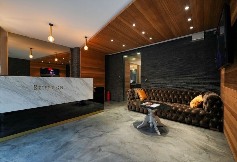 ホテル Kurucesme Business