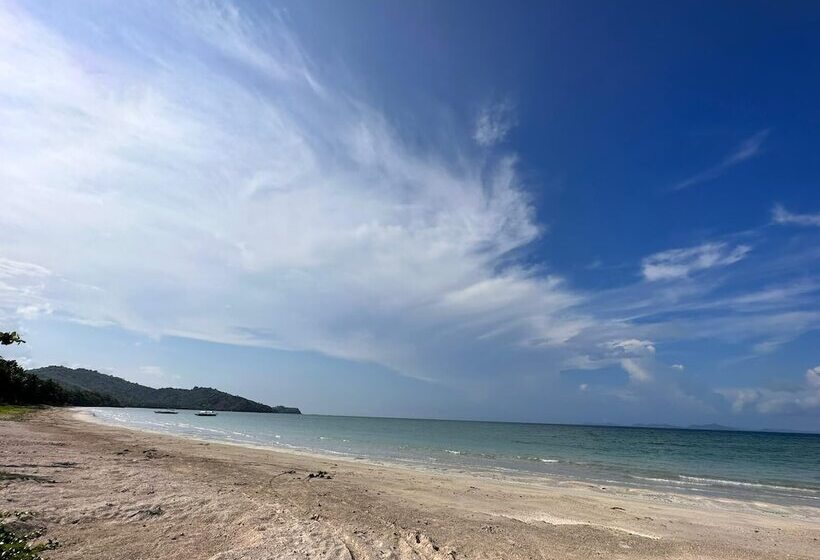 هتل La Tranquilidad Beach Club