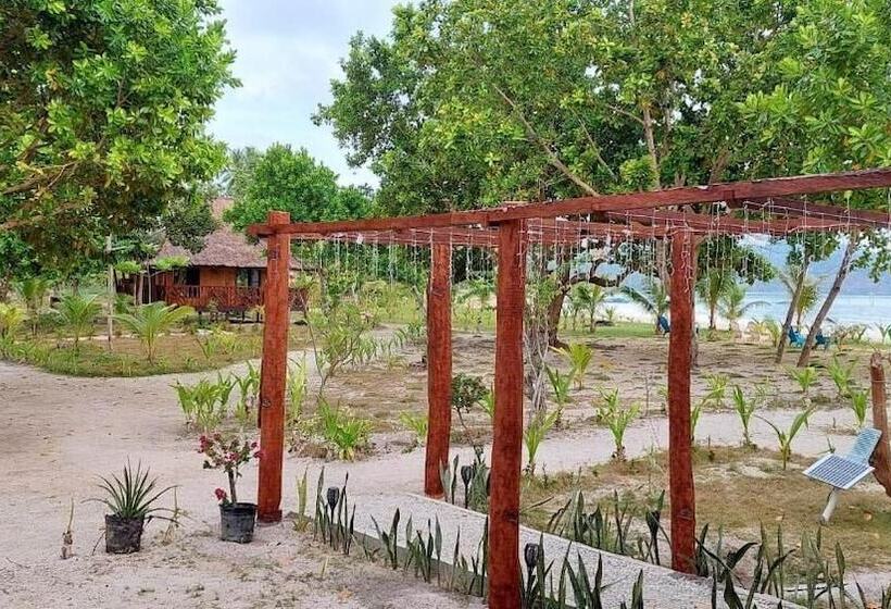 هتل La Tranquilidad Beach Club