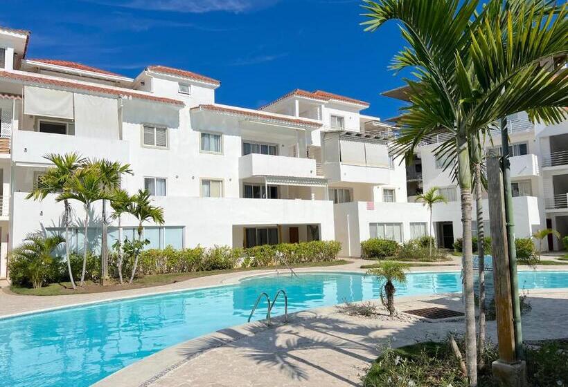 酒店 Los Corales Villas And Suites Beach Club, Spa, Restaurants