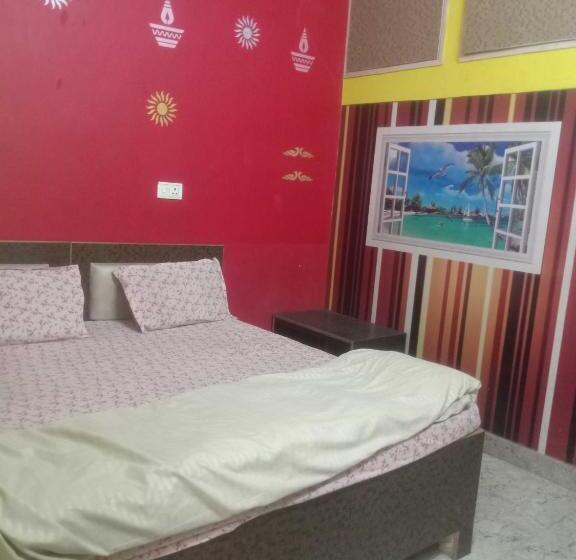 בית מלון כפרי Oyo Park Central