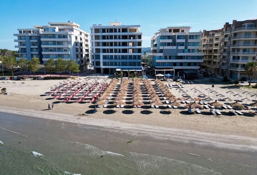 בית מלון כפרי Sea & Sand