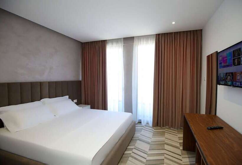 בית מלון כפרי Sea & Sand