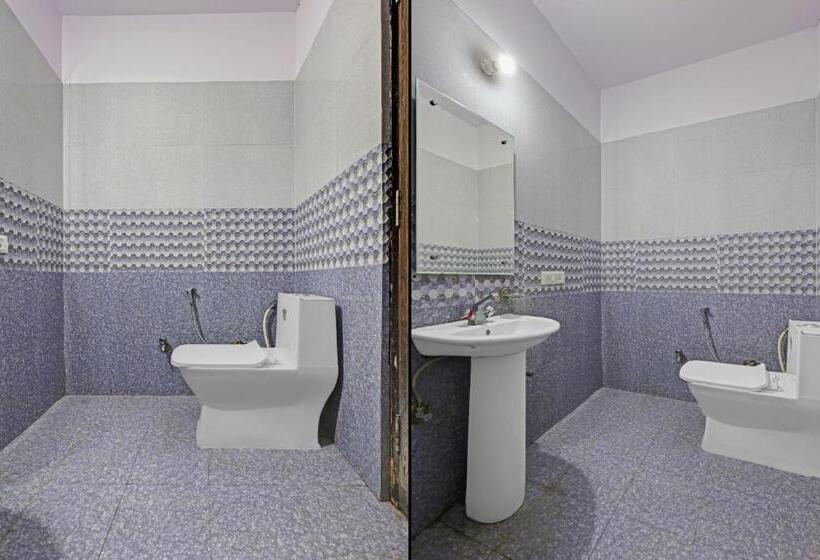 בית מלון כפרי Spot On 81091 Gmall