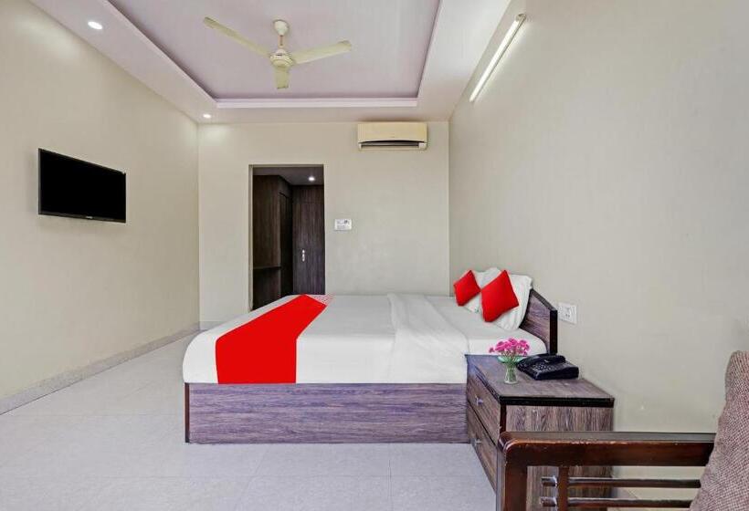 בית מלון כפרי Spot On 81091 Gmall