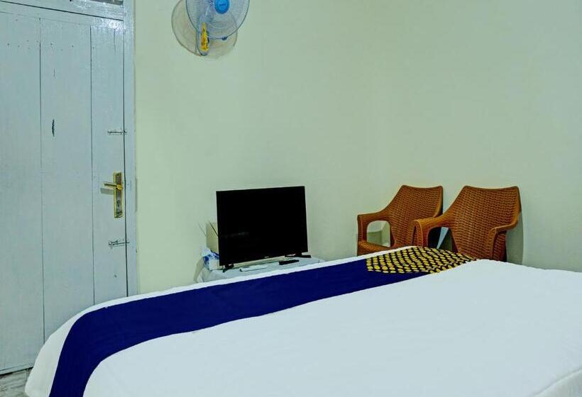 בית מלון כפרי Spot On 92392 Penginapan Vinccent22 Syariah