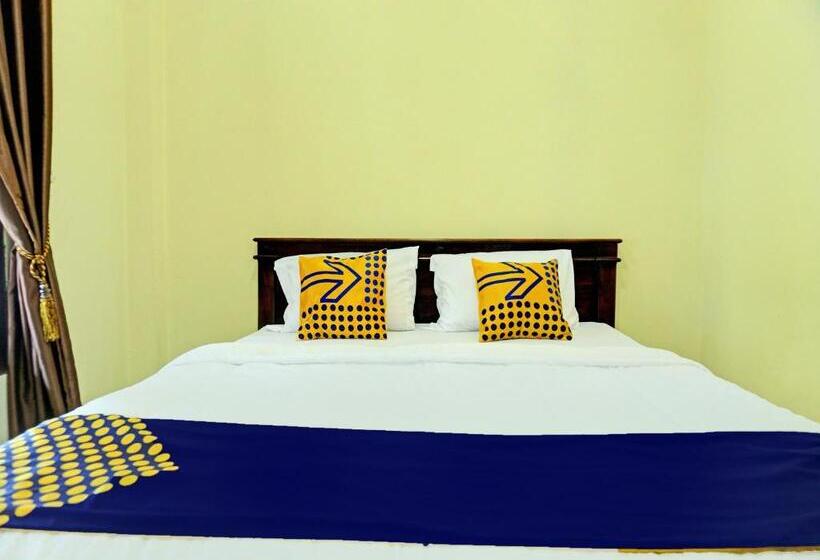 בית מלון כפרי Spot On 92392 Penginapan Vinccent22 Syariah