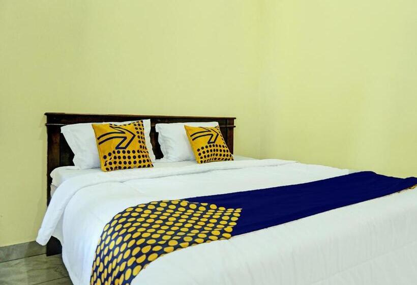 בית מלון כפרי Spot On 92392 Penginapan Vinccent22 Syariah