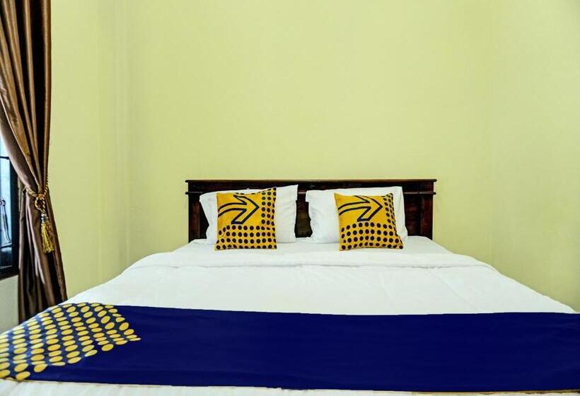 בית מלון כפרי Spot On 92392 Penginapan Vinccent22 Syariah