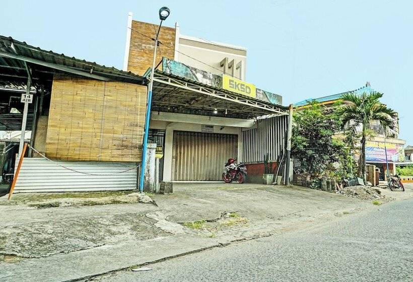 فندق Spot On 92395 Namimart Syariah 3