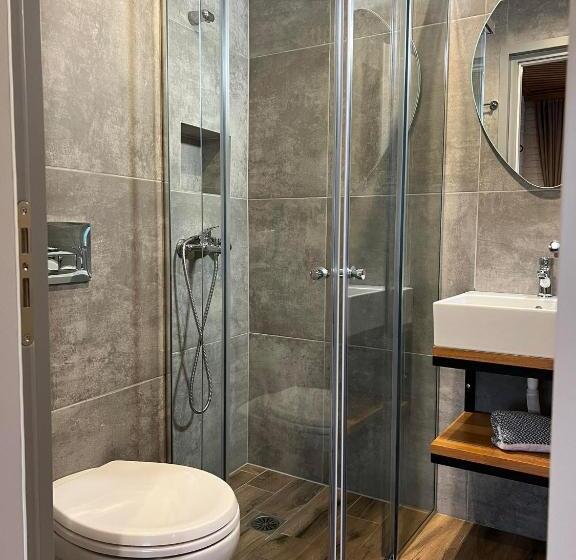 酒店 The Stone Sky