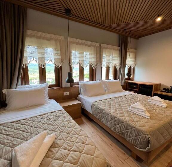 酒店 The Stone Sky