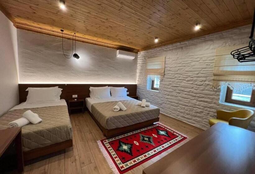 酒店 The Stone Sky