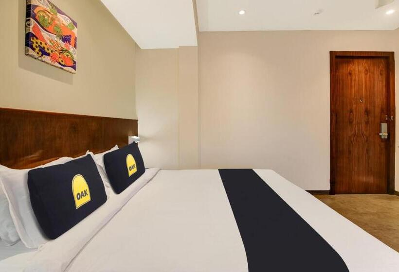 فندق Townhouse Oak Swan Resort