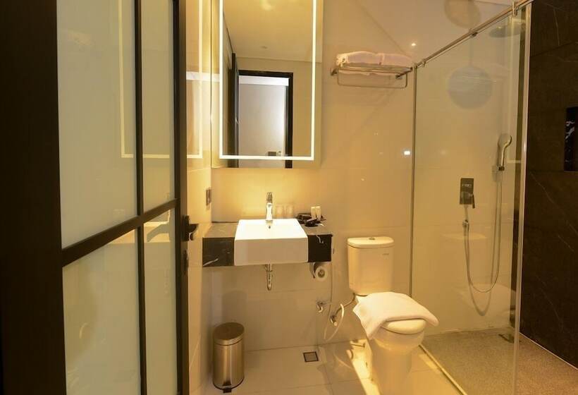 Nata Azana Hotel Solo