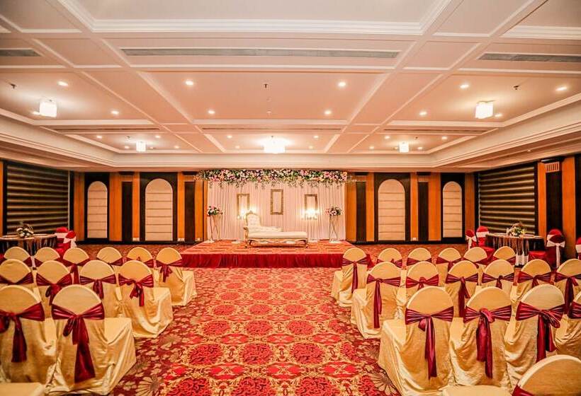 Regenta Central Lucknow By Royal Orchid Hotels Limited