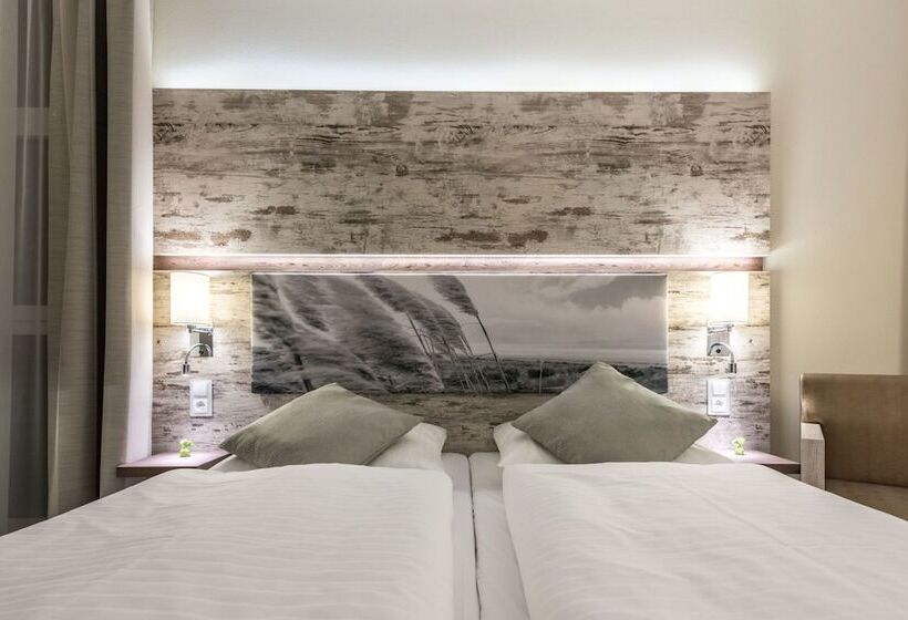 Arkadenhaus   Hotel Freiherr Von Schwarzenberg