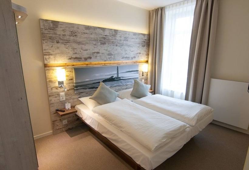 Arkadenhaus   Hotel Freiherr Von Schwarzenberg