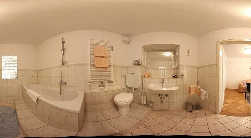 Bärenturm Hotelpension