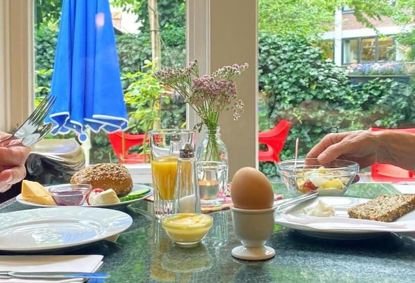 Frauenhotel Hanseatin   Women Only