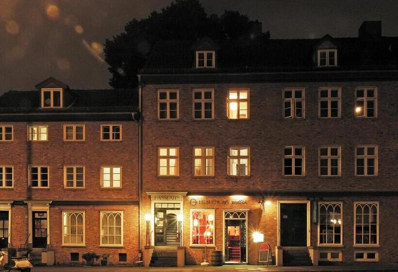 Frauenhotel Hanseatin   Women Only