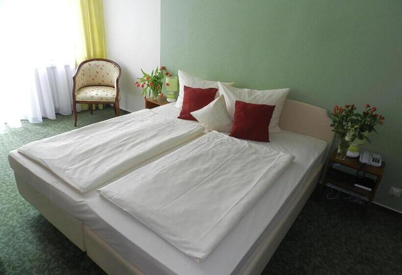 Garni Hotel Moselschild