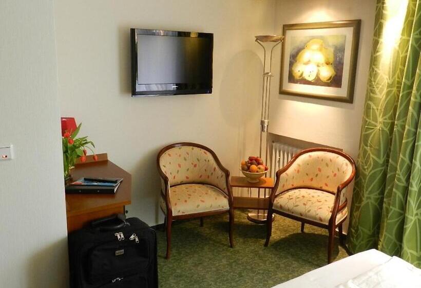 Garni Hotel Moselschild