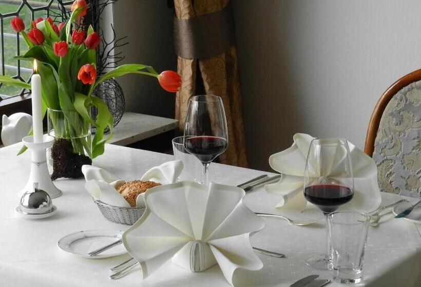 Garni Hotel Moselschild