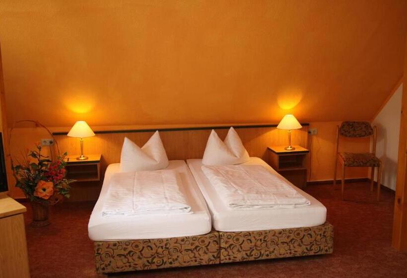 Haus Kehrwieder   Hotel Am Kur Café