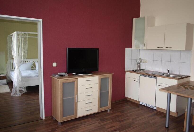 Отель Am Schützenberg