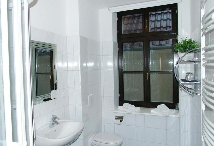 בית מלון כפרי Waren Alte Warener Zeitung