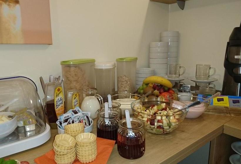 בית מלון כפרי Waren Alte Warener Zeitung