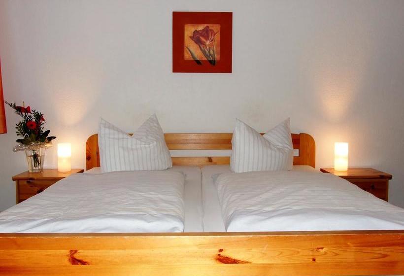 בית מלון כפרי Waren Alte Warener Zeitung