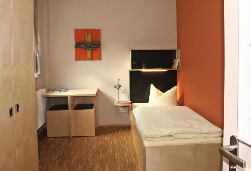 فندق Augustinerkloster Gotha Herberge Ggmbh