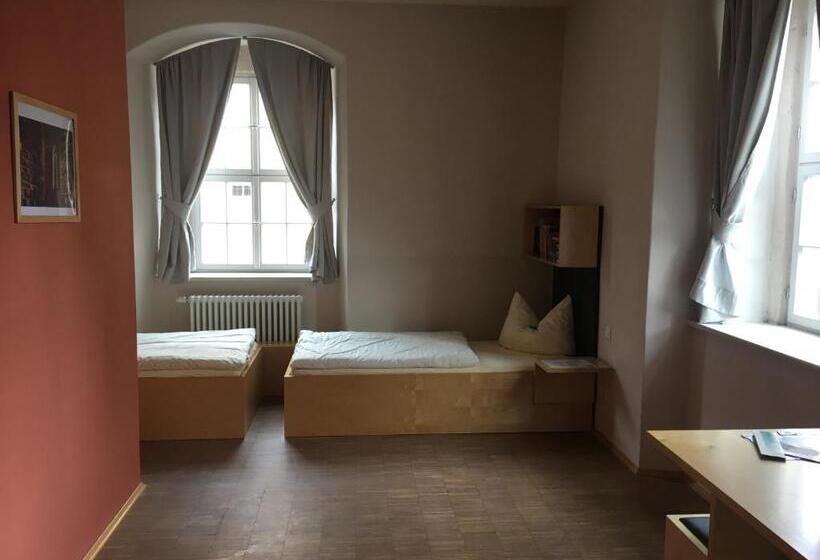 ホテル Augustinerkloster Gotha Herberge Ggmbh