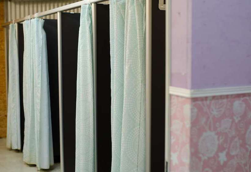 فندق Basecamp Bonn