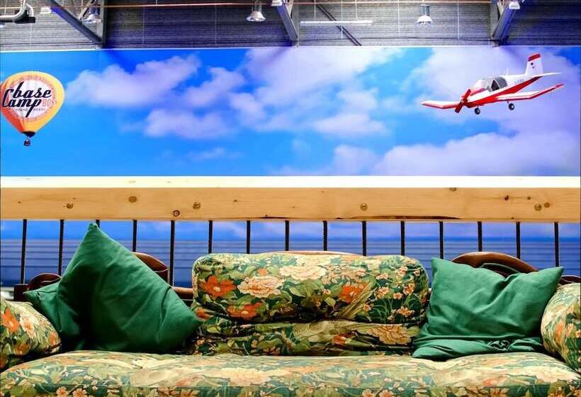 فندق Basecamp Bonn