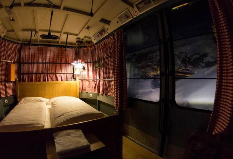 فندق Basecamp Bonn