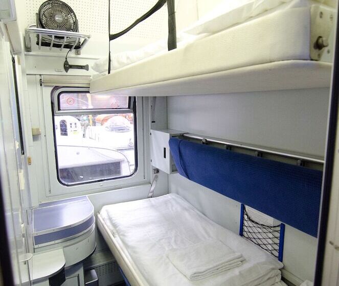 فندق Basecamp Bonn