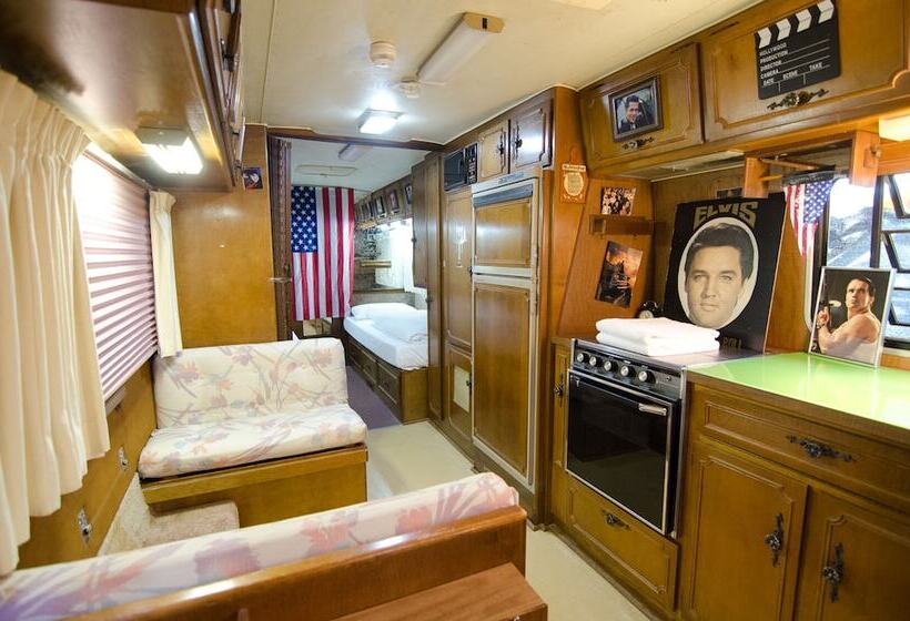 فندق Basecamp Bonn