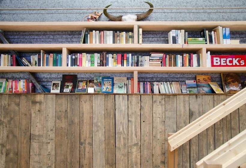 فندق Basecamp Bonn