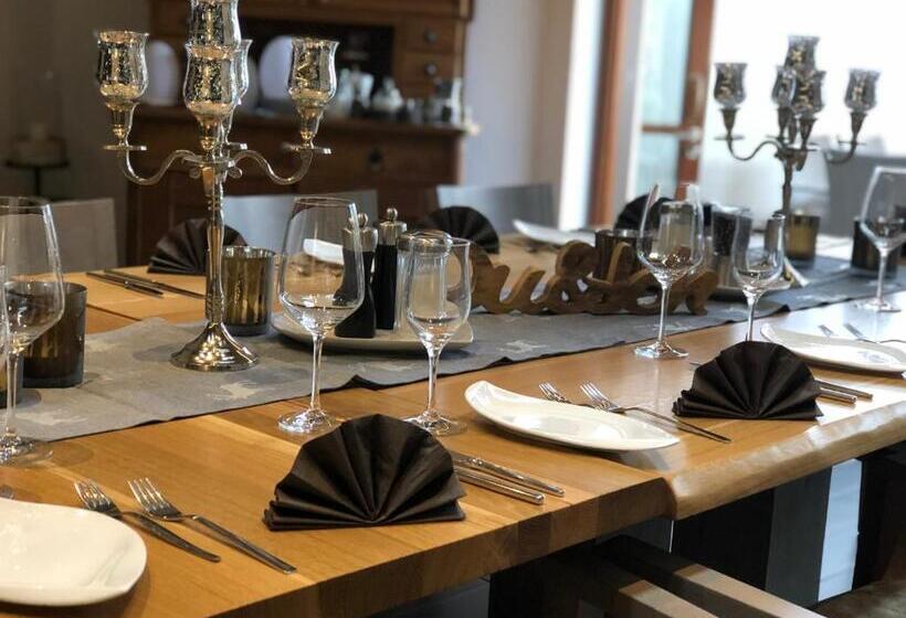 酒店 Bernrieder Hof