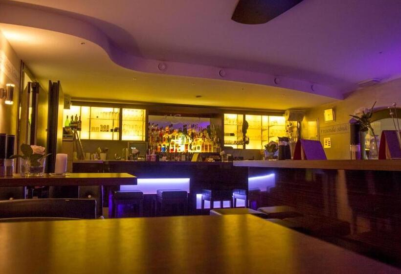 酒店 Bernrieder Hof