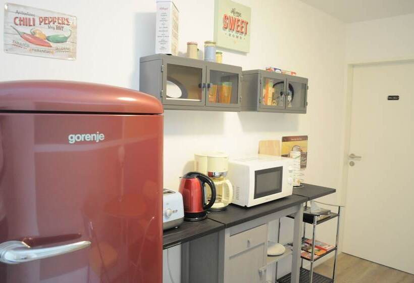 酒店 Budapester Hof Gästehaus