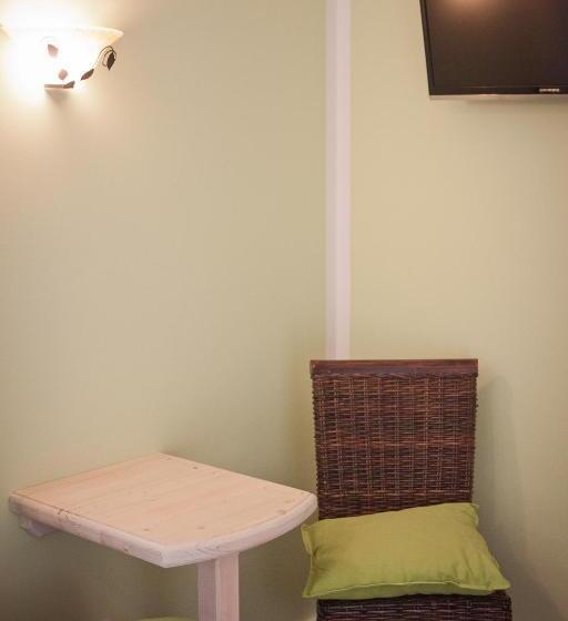 فندق Cafe Hehrlich   Cafe, Pension & Mehr