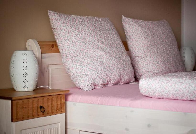 ホテル Cafe Hehrlich   Cafe, Pension & Mehr