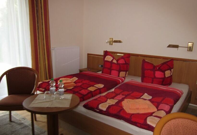 فندق Die Kleine Pension