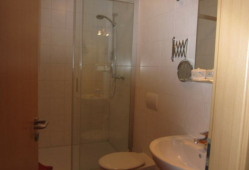 فندق Die Kleine Pension