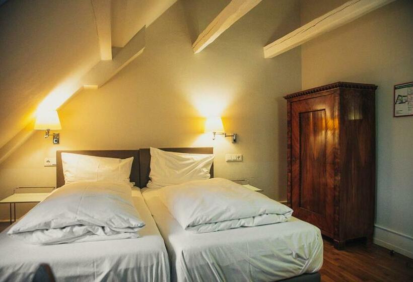 Eltvinum Hotel I Restaurant I Weinbar